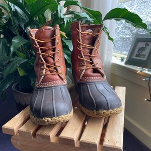 L.L. Bean Men's Bean Boots 8", Flannel-Lined Insulated. Men’s Size 9